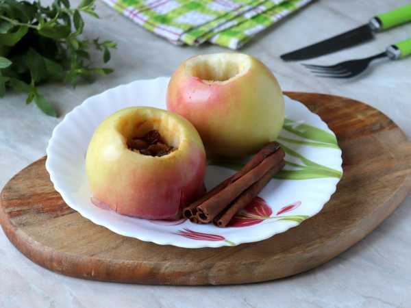 Яблоки, запеченные с творожным сыром
